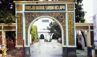 masjid agung sunda kelapa menteng