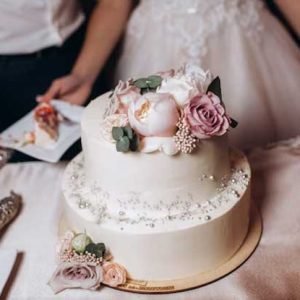 kue pernikahan
